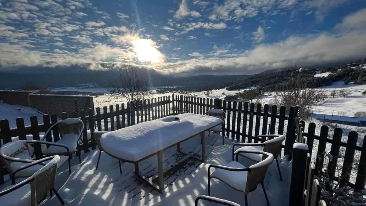 Cottage Des Pleiades - Station De Ski Accessible A Pieds Les Angles  Exterior photo